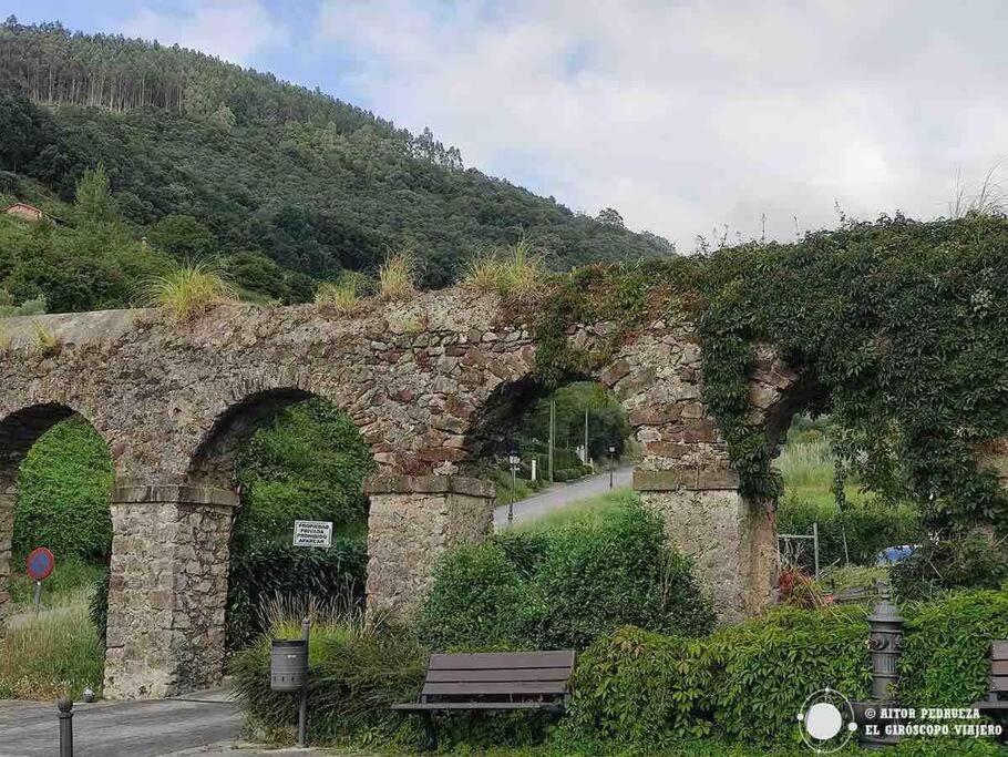 Apartmán Precioso Atico Con Parking Privado. Vistas Al Rio Limpias Exteriér fotografie